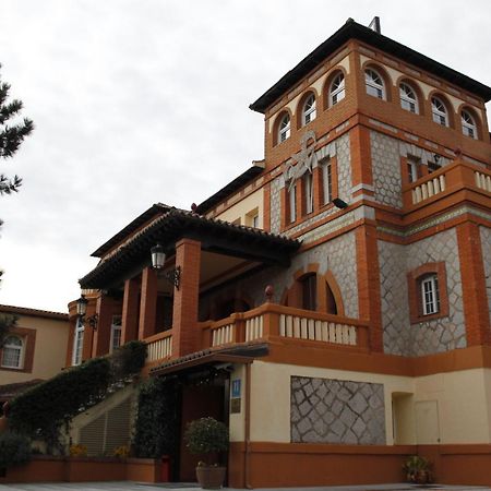 Gran Hostal El Chiscon Colmenar Viejo Exterior photo